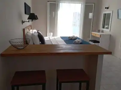 Toni's Guesthouse - 23