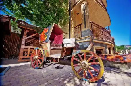 Zhar Ptitsa - 13