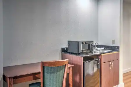 Motel 6 Dallas, TX - Northwest - 13