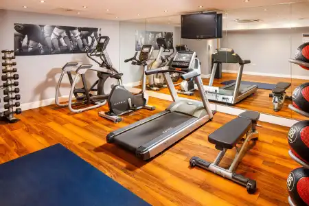 Radisson Blu Cardiff - 10