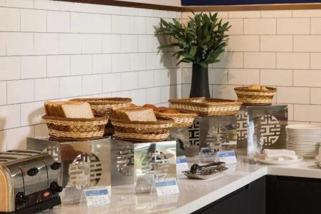 Holiday Inn Express Shenzhen Haiyuan City - 22