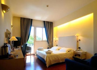 Best Western Plus Globus - 41