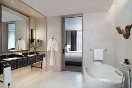 Sindhorn Kempinski Bangkok - 38