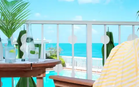 Ocean Key Resort - A Noble House Resort - 82
