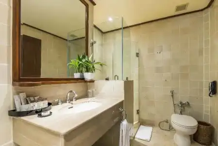 Chatrium Royal Lake Yangon - 56