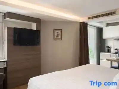 iCheck inn Residences Sukhumvit 20 - 83