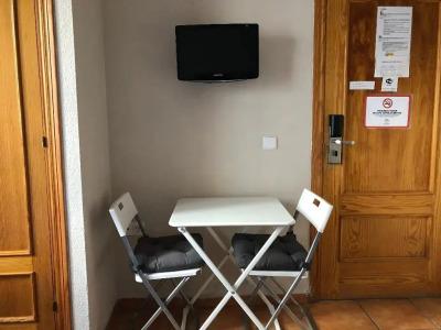 Hostal Moscatel - 13