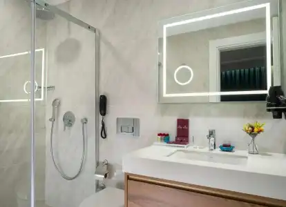 Royan Suites - 21