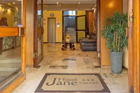 Jane - 30