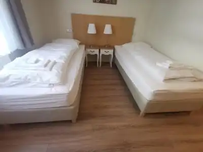 Kjarnalundur- Aurora Dream - Lodges and Rooms - 37