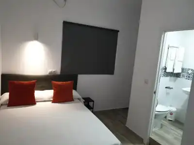 Micaela Charming Hostal - 22