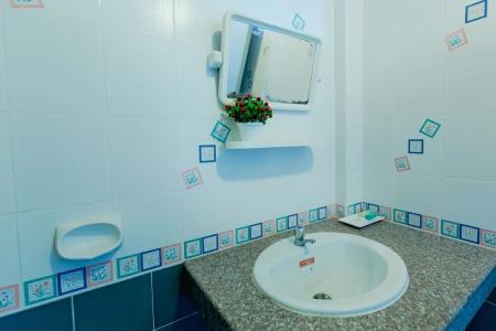 RK Guesthouse - 77