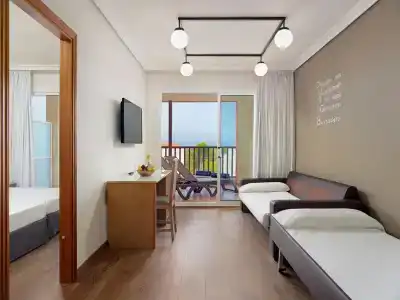H10 Mediterranean Village - 6