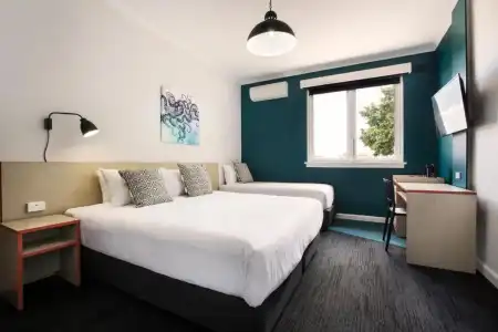 Greenacre - 27