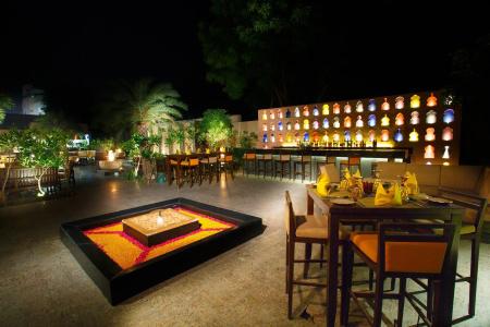 Courtyard by Marriott Agra - 12