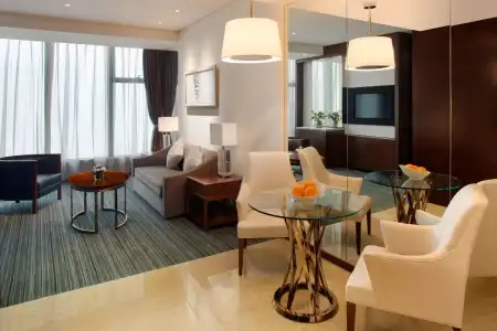 Radisson Blu Plaza Chongqing - 2