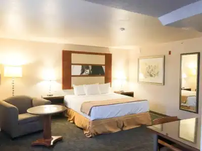 Sunrise Inn - 49
