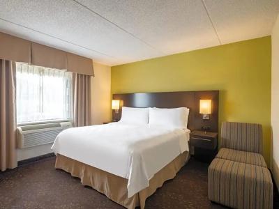 Holiday Inn Greensboro Coliseum by IHG - 62
