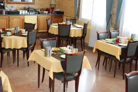 Hôtel Bristol - 18