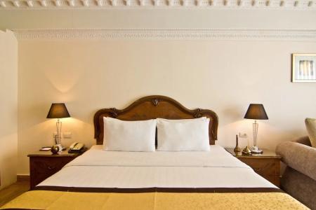 LK Royal Suite Pattaya - 36