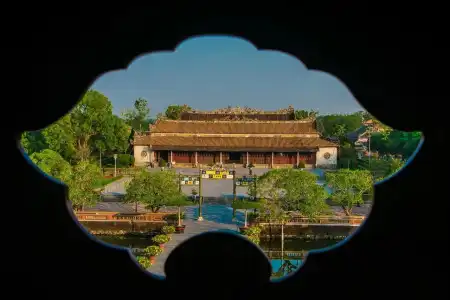 Hue Royal - 6