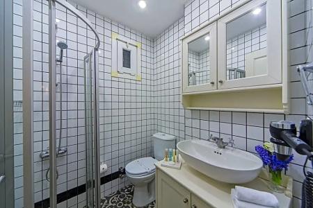 Meroddi Pera Flats - 13