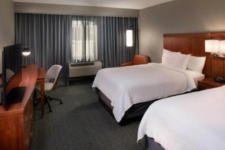Fairfield Inn & Suites Phoenix Midtown - 2