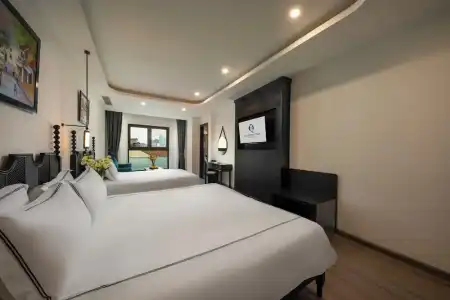 Sq Hang Gai & Spa - 143