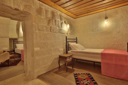 Jacob's Cave Suites - 119