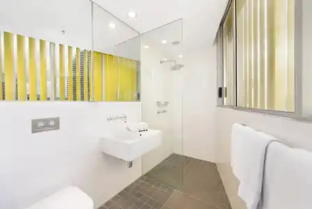 ULTIQA Air On Broadbeach - 59