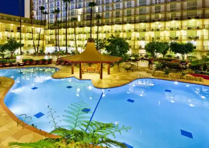 Los Angeles Airport Marriott - 10