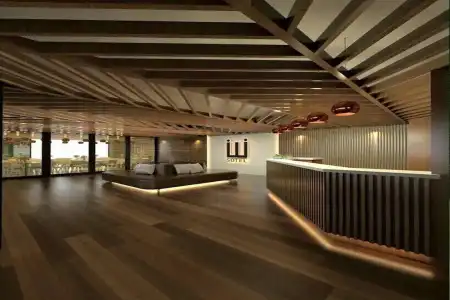 Wsotel and Serviced Apartment - 13