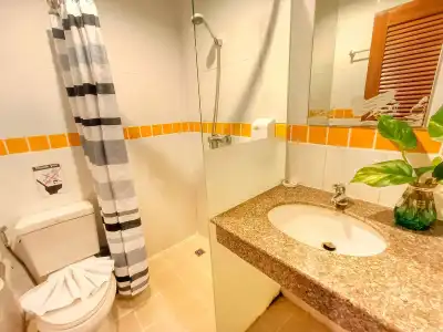 PJ Patong Resortel - 8