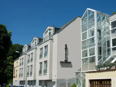 am Schlosspark , Wiesbaden - 0