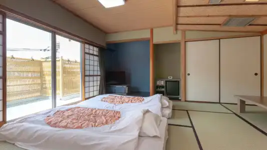 Onomichi Royal - 23