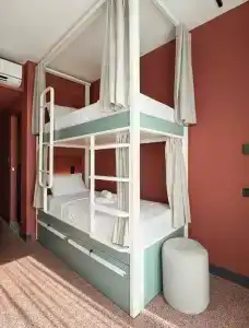 Zeus is Loose Hostel - 19