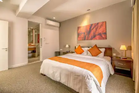Central Mansions Serviced Apartment - 6