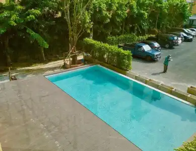 S Bangkok, Navamin - 9