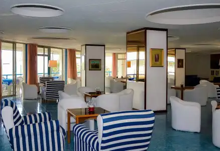 HR Resort - 7