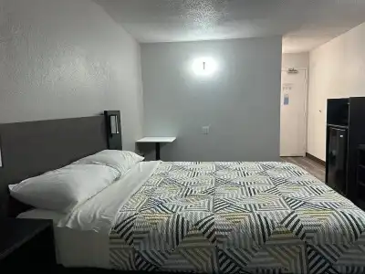 Travel Inn by OYO Omaha - 14