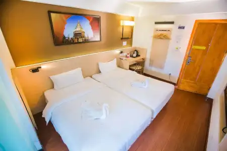 Chiang Roi 7 Days Inn - 65