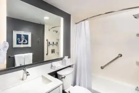 Four Points by Sheraton Los Angeles Westside - 43
