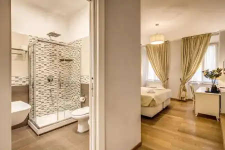 Gravina Suite Frattina - 60