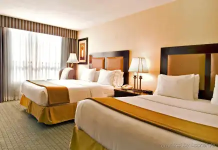Holiday Inn Express Vancouver-Metrotown (Burnaby) by IHG - 2