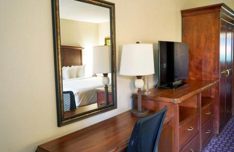Rosen Inn International - 48