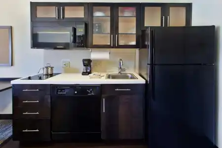 Sonesta Simply Suites Austin South - 74