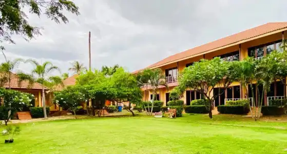 Pranmanee Beach Resort - 7
