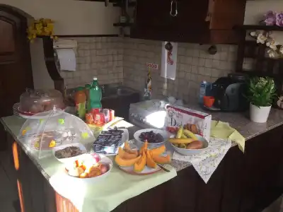 Il Sole Guesthouse - 10