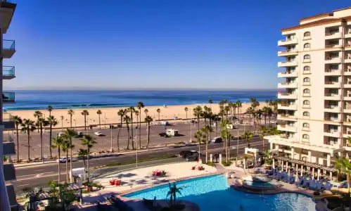 The Waterfront Beach Resort, A Hilton - 112