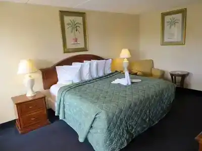 Days Inn by Wyndham Orlando Airport Florida Mall - 27